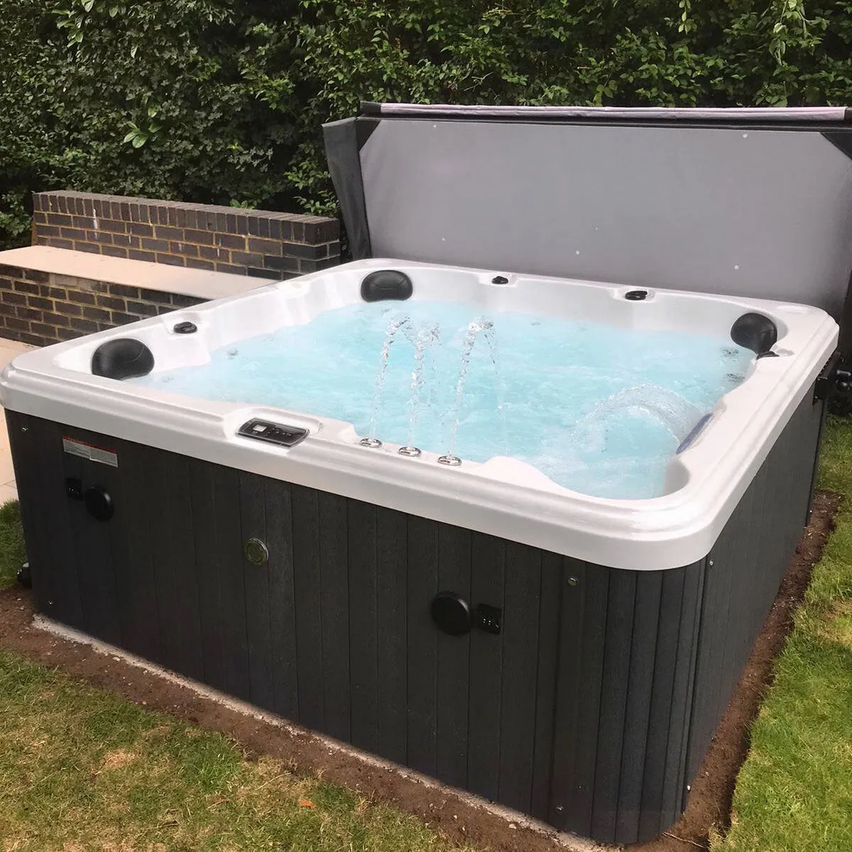 Blue Whale Spa Olive Bay 54-Jet 6 Person Hot Tub - Delivered and Installed