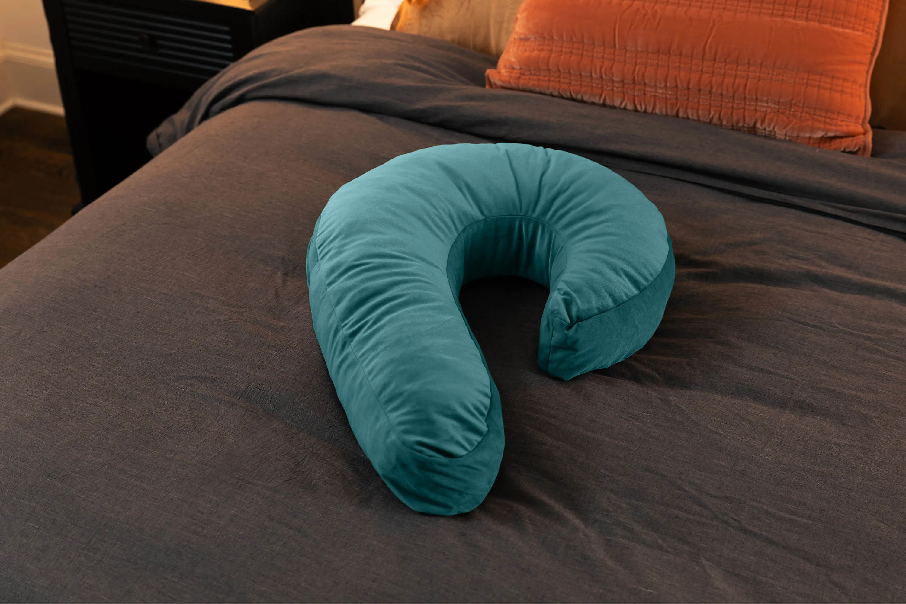 Liberator Lune Snuggle Sex Toy Mount